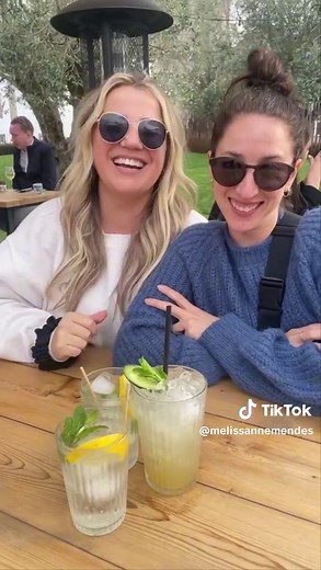 you won’t regret it ✨ Must-visit spots in Porto, Portugal: 📍Base Porto for outdoor cocktails 📍Jardim do Morro for stunning sunsets 📍São Bento Station for cultural immersion 📍Taberna d'Avó for authentic food