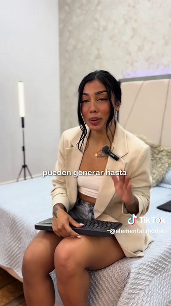 ¿Cuánto se gana como modelo web? Descúbrelo aquí