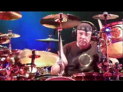NEIL PEART of RUSH plays "The Camera Eye" missing a TOM at the Ahoy Arena Rotterdam 27-May-2011