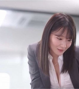 Japanese Office Lady Fashion Trends