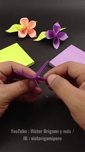 37K views · 377 reactions | Muy facil de hacer siguiendo el vídeo tutorial . . . Música: Título: When It’s Over (Instrumental) Artista: BAGGY GRL . . . #paperart #papiroflexia #foldingpaper #origamista #origami #origamiart #origamiflor #origamiflower | Victor Saavedra | Facebook