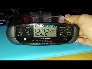 Timex T433B Indiglo clock radio 📻