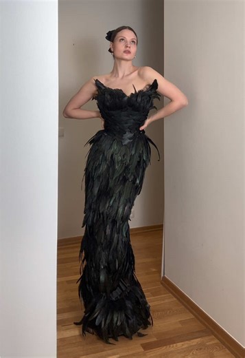 O tym jak Demi Moore i Gucci zmotywowali mnie do rozpoczęcia komunikacji NOWEGO ALBUMU! POV: Wstajesz rano i widzisz wersję haute couture sukni nad którą siedzisz ostatnie trzy tygodnie 😆 Tytuł, data i preview pierwszego singla - to wszystko już niebawem. No będę szczera - absolutnie nie byłam gotowa na to ogłoszenie, ale w sumie ten nowy projekt będzie trochę o spontaniczności. Może tak miało być. Finał trasy koncertowej już w niedzielę w Poznaniu - tam z kolei szykuję kolejną niespodziankę, k