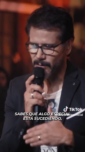 Canción Inspiradora 'Se Quedó Conmigo' de Jesús Adrián Romero