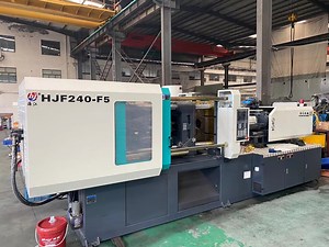 [Hot Item] Professional Safe Table Top Plastic Injection Molding Machine