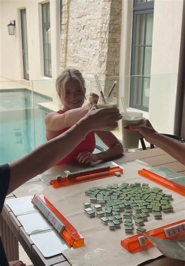 Matcha Mahjong Afternoon: Whole Milk Matcha Recipe for an Energizing Pick-Me-Up
