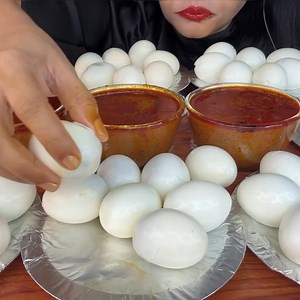 1M views · 5.8K reactions | ASMR EATING 60 BOILED EGGS WITH EXTRA GRAVY,EATING CHALLENGE Part 3 | Spice Asmr | Facebook