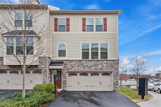 858 Beacon Ln, Pittsburgh, PA 15237 - MLS 1693051 - Coldwell Banker