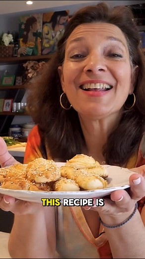 Greek Easter Cookies - Koulourakia tis Lambris 🍪👇 Koulourakia are the buttery, orange-scented traditional Greek Easter cookies that bring the spirit of Pascha to life with every twist and braid. Their shapes aren’t just beautiful—they tell the story of Easter itself: 🔹 Braids & Twists – Represent unity and eternity, reflecting the unbreakable bonds of faith and family. 🔹 Coils & Spirals – Symbolize life’s journey and spiritual renewal, reminding us of Easter’s deeper meaning. 🔹 Circles & Ri