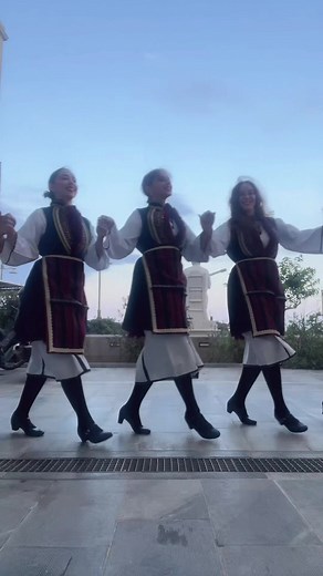 Experience the Joy of Traditional Greek Dance
