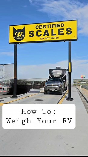 Knowing the weight of both your truck and trailer is important for safety. You should know how much your truck can safely tow and don't max it out. It's not just the ability to tow but also the ability to stop. You should also know how much your RV can safely carry, and how much your hitch is rated to tow. These should be clearly printed on manufacturer stickers on your vehicle and RV. Ours are both inside our driver truck door and RV Entry door. Using the scales is pretty simple⬇️ Pull up on th