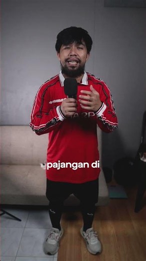 Jangan Beli Sepatu Bola Cuma Karena Modelnya Keren!