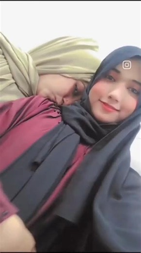 Girls Kiss Girls 💋❤️ | Girl Kisses Another Girl #GirlsKissGirls #GirlLoveGirl #Kissing #GirlsLove