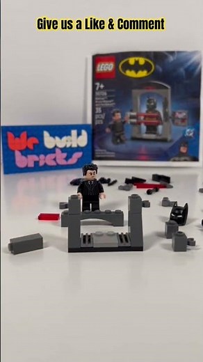 LEGO 30726 Batman Bruce Wayne & Batsuit Polybag Review | Hidden Batsuit Vault Build!