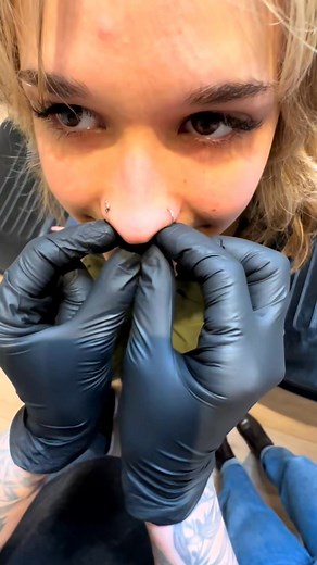 Piercer’s POV 😂 #piercing #bodypiercing #earpiercing #nosepiercing #lippiercing #tonguepiercing #helixpiercing #traguspiercing #cartilagepiercing #navelpiercing #bellybuttonpiercing #nipplepiercing #genitalpiercing #piercingjewelry #piercingaftercare #piercinginspiration #piercingaddict #piercinglove #piercingcommunity #piercinglife #piercingart #piercingshop #piercingstudio | Pink Heaven