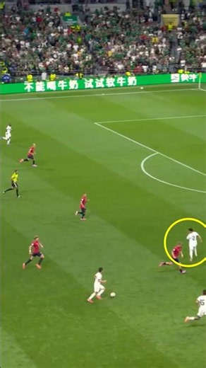 The defender made a terrible mistake