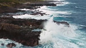 Lai Guanlin China Video Ad for L'OREAL PARIS😭😭 This was filmed in Mauritius ㅠㅠㅠ 린린이에 is soooo handsome in here. Feels like he was collaborating with the sea through his natural beauty. So proud. (c) video #LaiGuanLin #LaiKuanlin #라이관린 #赖冠霖 _guannelin✨ | LAI GUAN LIN