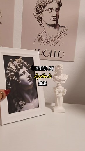 Exploring the Mythology of Apollo and Greek Gods
