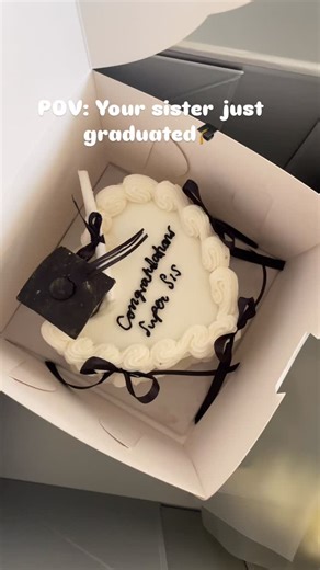 13 reactions | Graduation szn #graduation #lusakaflorist #lusakabaker #bentobox #fyp | Petal Paradise zm | Facebook