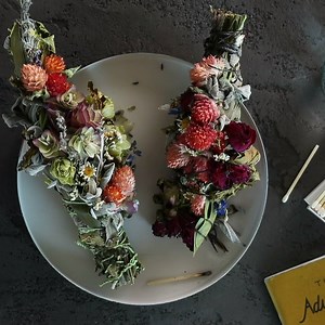 273K views · 108 reactions | Soothing, sweet-smelling sage-and-herb bundles are the perfect weekend project. (Thanks Lila B. Design!) More variations: https://bit.ly/2zLvRj8 | Sunset | Facebook