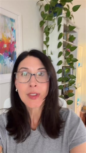 ✨Your brand isn’t just your visuals, your logo, or your marketing. It’s every interaction someone has with your business… including what happens after they buy. The way you onboard, communicate, deliver, and follow up are all extensions of your brand. When your client experience feels thoughtful and aligned, your clients don’t just feel satisfied, they feel seen and cared for. ✨ That’s what builds trust, repeat business, and referrals that flow naturally. So here’s your reminder: Don’t just desi