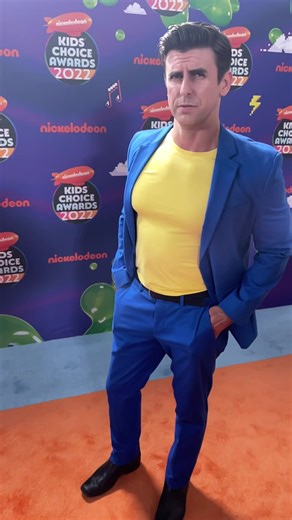 Glamorous Crime-Fighting with Captain Man & Danger Force | Nickelodeon