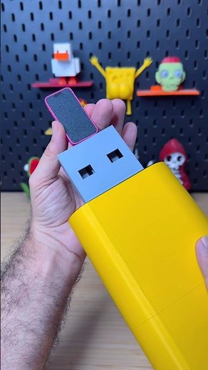 3D Printed GIANT USB Flash Drive