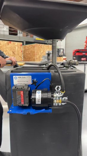 56K views · 1.4K reactions | Oil changes don’t have to be messy! Our Clean Oil Series makes it easy, clean, and efficient. With our innovative tools, you can drain, pump, and dispose of oil without the hassle.⁠ ⁠ Want to learn more about our Clean Oil Series? Head to our link in bio!⁠ ⁠ #aga #agatools #agaproducts #agatoolsandproducts #mechanic #cleanoilseries #oilchange | AGA Tools | Facebook