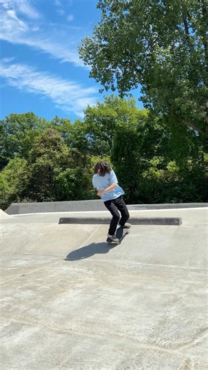 Fun Boardslide REVERT Skate Trick!