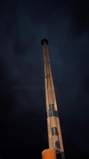 INSANE 8 STAGE ROCKET 📈🚀 #pyro #trending #fireworks #fyp