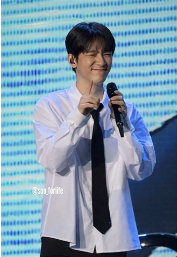 260228 ARCADIA in Manila I don’t know how many times I watched this clip 🥹🤏🏼 #CHEN #첸 #KimJongdae #ArcadiaManila #ArcadiaChenConcert @@CHEN_official