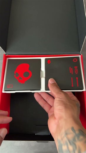 Skullcandy Crusher PLYR 720 Unboxing