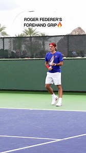 221K views · 1.2K reactions | Part 1: Roger Federer Forehand Analysis In this video, Florian Meier takes a close look at Roger Federer's forehand grip and explains why it's so effective #tennis #forehand #federer #tennistips #tennisdrills #reels | Online Tennis Instruction | Facebook