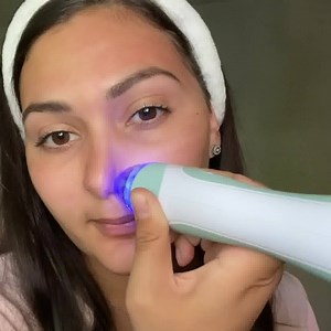 168 reactions · 12 shares | Spa quality microdermabrasion treatments in the comfort of your own home! Highly customizable, it's time to indulge your skin with a treatment that fits your specific needs with the Personal Microderm Elite Pro! Weekly treatments reduce the appearance of enlarged pores, blemishes, fine lines, wrinkles, dark spots, and uneven skin tone and texture. 100% satisfaction guarantee, or your money back. | PMD Beauty | Facebook