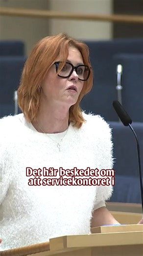 14K views · 333 reactions |  Heléne Björklund (S) kräver svar för vårt Blekinge! Polisstationer har stängt. Servicekontor hotas. Och regeringen har minskat budgeten med 50 miljoner årligen  Ska vi ha statlig service till medborgarna i hela landet - även i Blekinge? Civilministern hade inga svar. | Socialdemokraterna Blekinge | Facebook