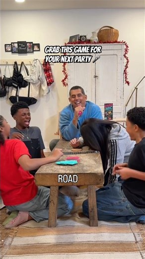 This game had everyone singing 😂 #PartyIdea #FunnyChallenge