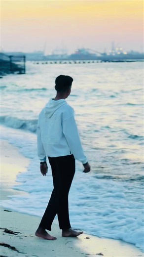 Beach Vibes: Bring Freshness to Your Summer Wardrobe