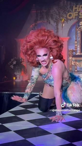 I got to live my royal fantasy and host the Haus of Sims party to celebrate @The Sims 4: Royalty and Legacy expansion pack and honestly… the drama was drama-ing. If you’ve ever wanted to rule a kingdom, start scandals, and build your own legacy, now is your time. Royalty & Legacy is available now with 2 FREE kits before March 15th. Link in my bio to claim your crown. #SponsoredbyTheSims #RoyaltyandLegacy #TheSims4