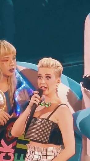 Katy Perry's Natural Hair and Left Shark Moment