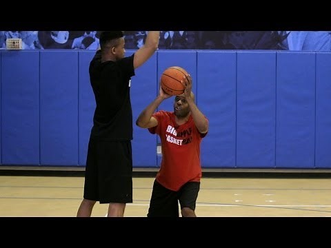How to Do an Up & Under | Basketball Moves