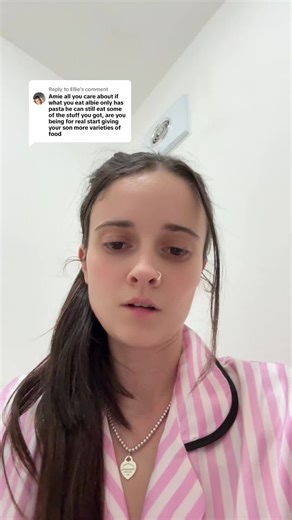 The Realities of Single Parenthood in Humorous Moments