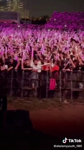 Queen of Vpop #mytam #tnta_mytam #foreverlovefoolishly #mytamlachongminh