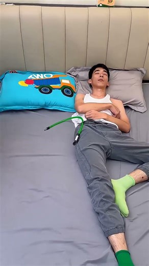 No one can stop me from going out to play mahjong today! #CoupleLife