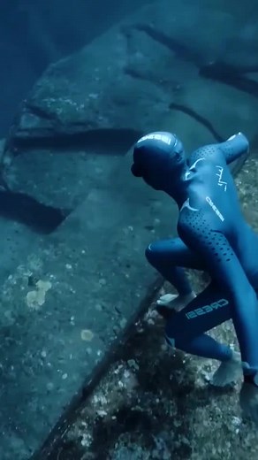 Exploring the mysterious remains of the seabed , can it be the legendary Atlantis🤔🤔#sea #funny #tiktok #fyp