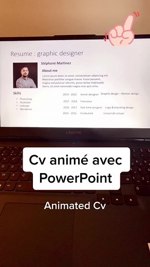 Il est possible de créer un CV animé avec PowerPoint, de l'exporter en vidéo et de le partager avec les recruteurs pour se différencier et apporter de l'originalité à sa candidature #powerpoint #cv #resume #powerpointpresentation #morph #transition #slide #design #animation #animatedcv #skills