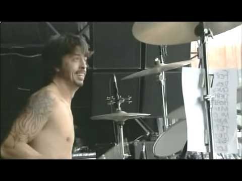Queens of the Stone Age live in Japan 2002 w/ Dave Grohl