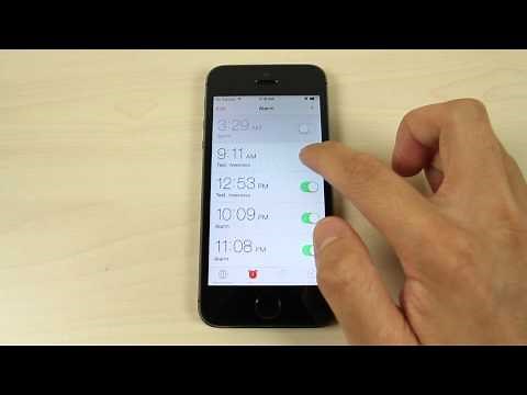 How to set the alarm on Apple iPhone 5S