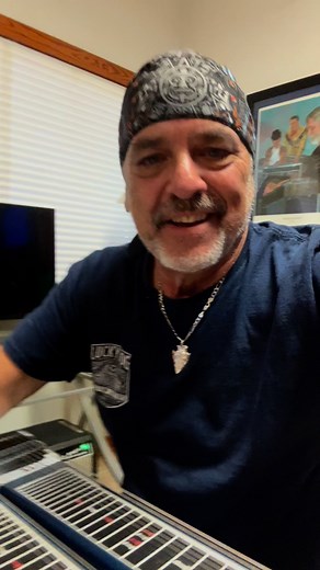 Something Special Solo e9 | Mickey Adams