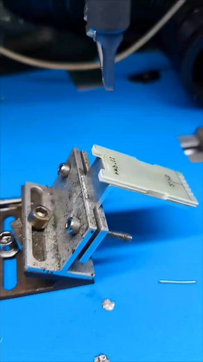 Semi-Automatic Soldering Machine | Electrician Tao Ge | Facebook