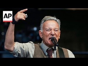 Bruce Springsteen calls Trump administration 'corrupt' and 'treasonous'